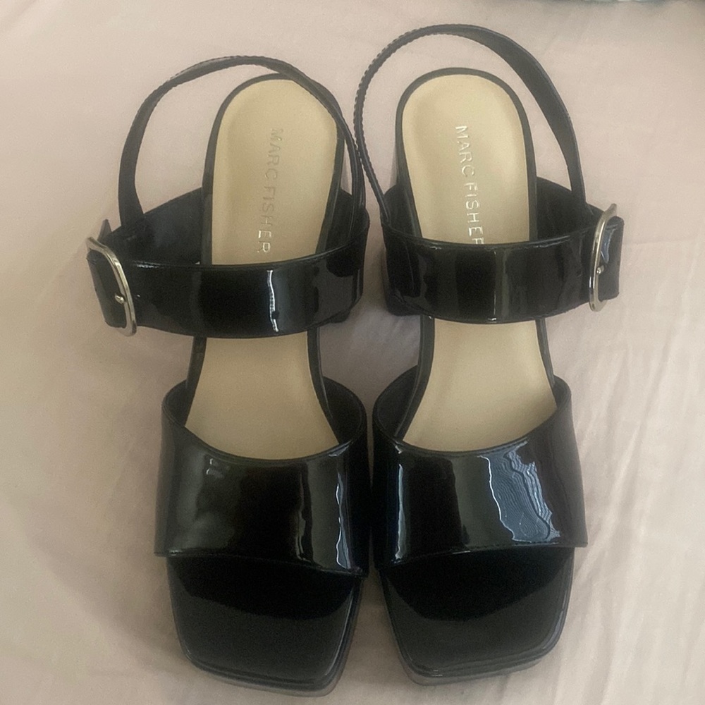 Marc Fisher Graduate Sandal size 8 1/2